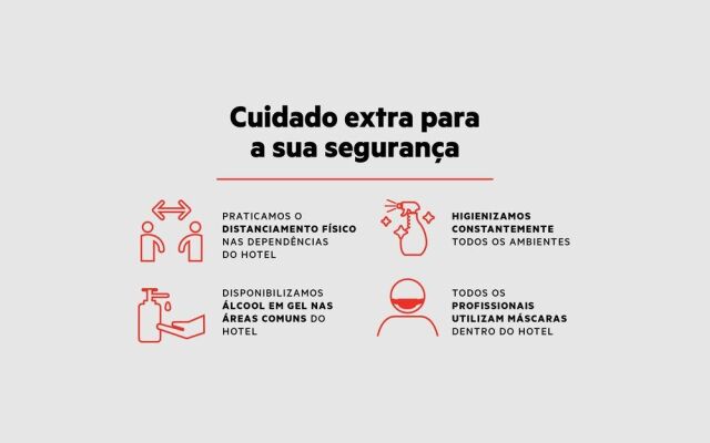 OYO Barra Beach Hotel