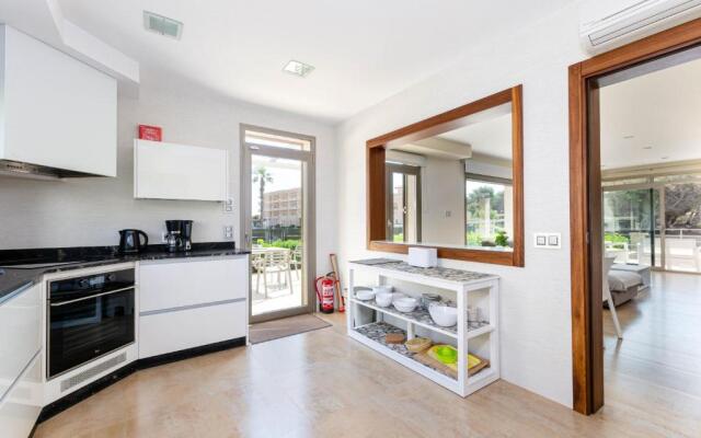 YourHouse Antonia, sea view house with terrace