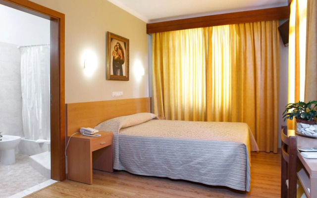 Domus Pacis Fatima Hotel