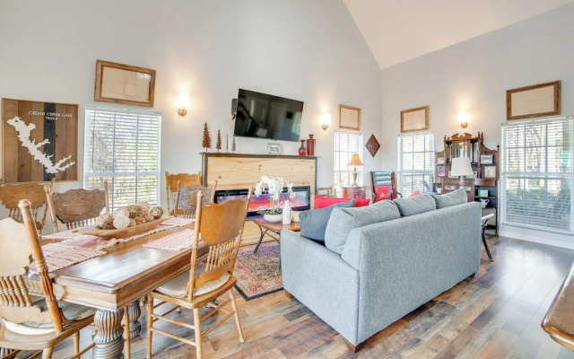 Anglers' Haven! Cedar Creek Reservoir Getaway