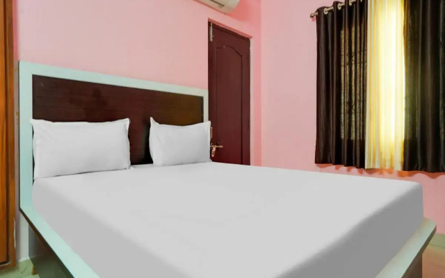 Oyo Flagship 805122 Hotel Garuda Inn