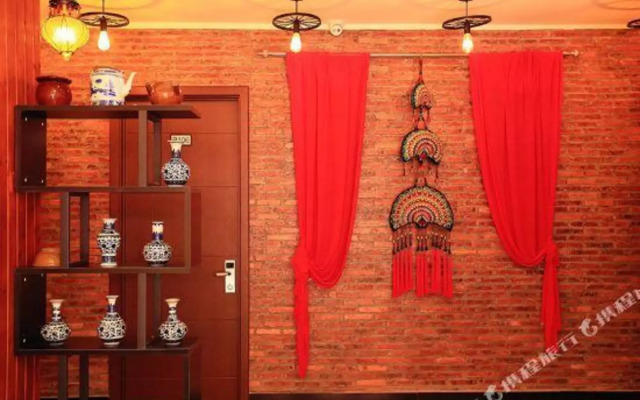 Shenzhen Busy Boss Boutique Inn