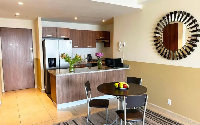 Super Suite Pool & Gym Polanco Area
