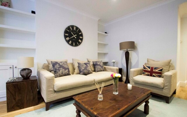 Lovely Kensington Flat