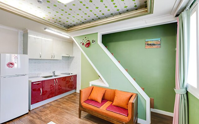 Tongyeong Ji and Park Pension