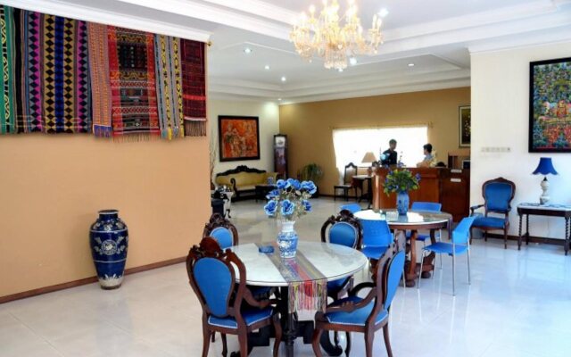 Hotel Armi
