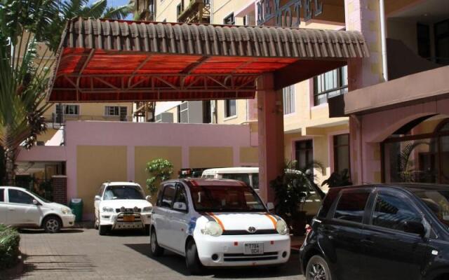 New Safari Hotel