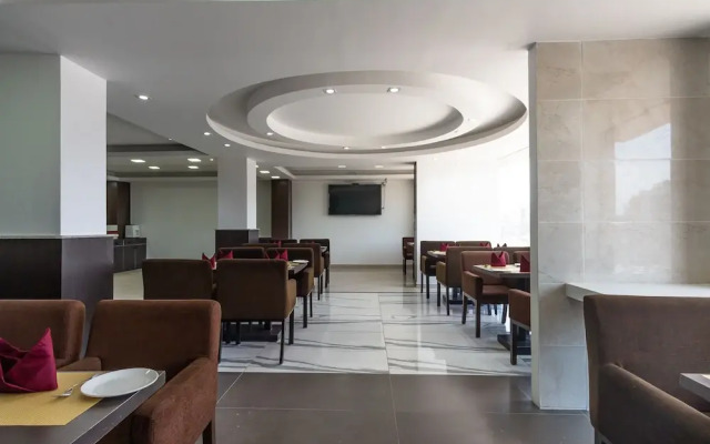 Platinum Beacon Hotel