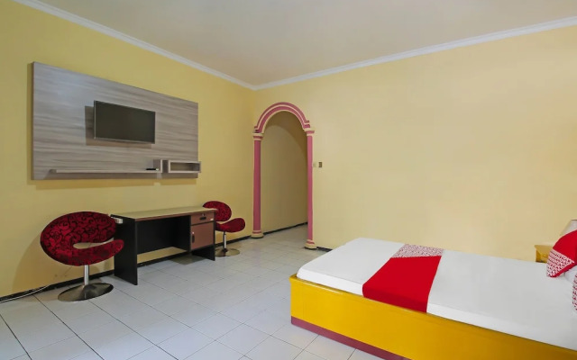 OYO 1984 Hotel Istana Family Syariah