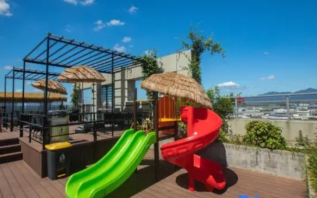 Lanjin Elegant Lounge Hotel