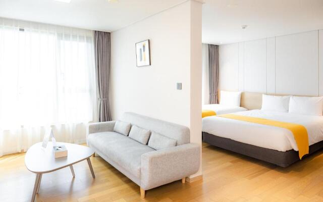 Seogwipo Hills Hotel