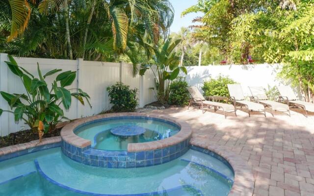 Mango Bay Apartment 3