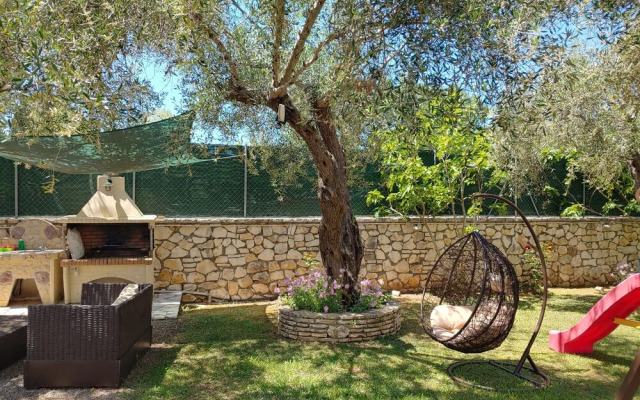 Villa Leo 1 , Dassia , Corfu