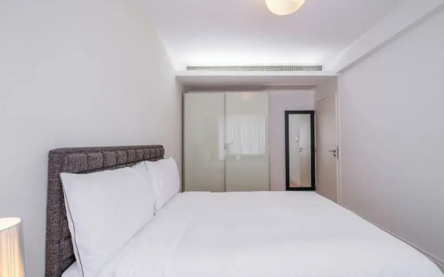 Tyms 3BR 2BA Apt Xujiahui Center