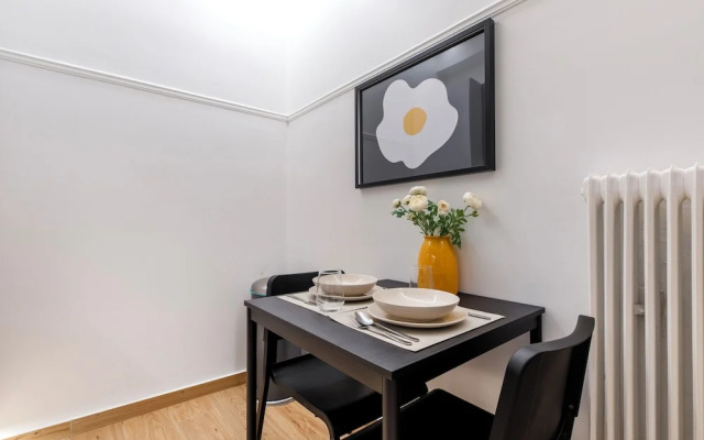 Viora Stunning Deluxe Studio in Athens