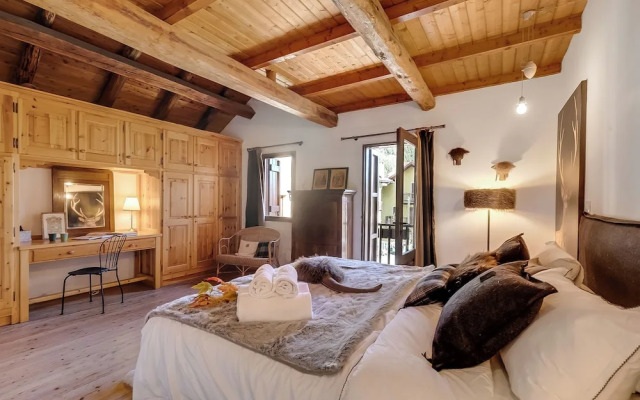 La Baita 1800 Ski In Ski Out