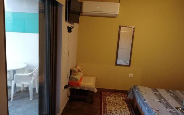 Rea's House Vrachati