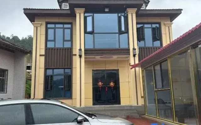 Longxian Jinhu Grassland Homestay