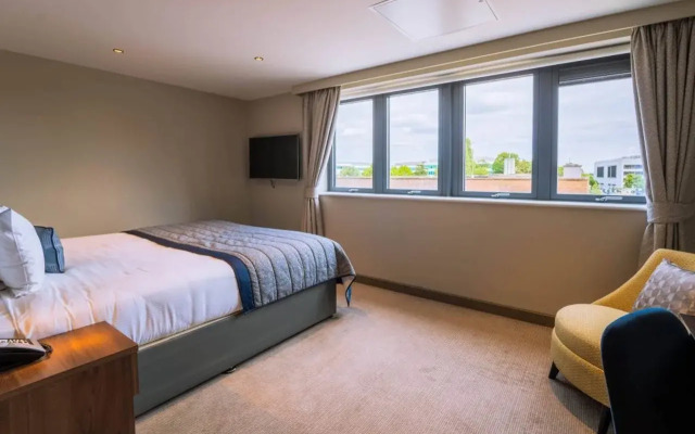 The Comet London Hatfield