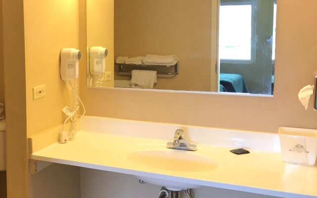 Americas Best Value Inn - Barrington