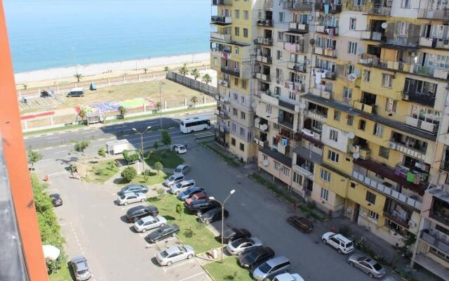 Apartment with sea view