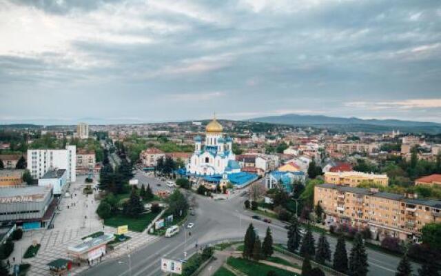 Intourist-Zakarpatye Hotel