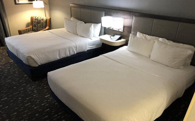 Country Inn & Suites by Radisson Auburn IN