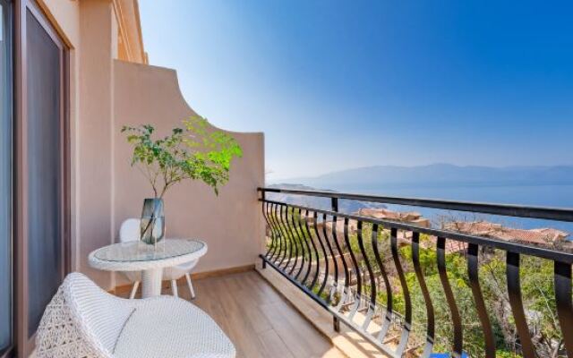 Fuxian Lake Shisanyue Homestay