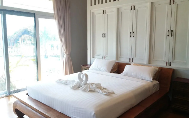 Mountain View Pool Villa Nakhonnayok