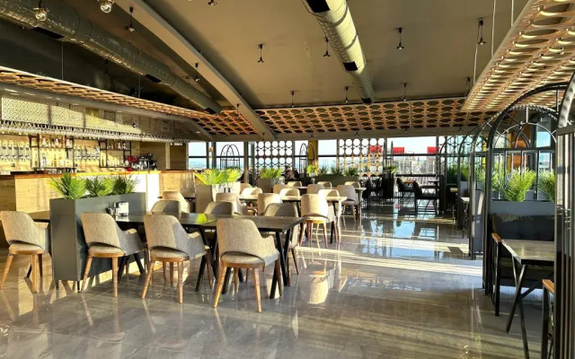 01 Nova Otel