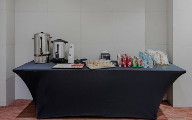 Howard Johnson Hotel Alameda