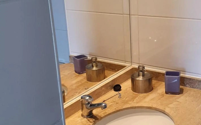 2501 Blanco Encalada