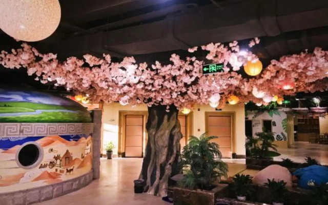 Saina Island Hot Spring Hotel