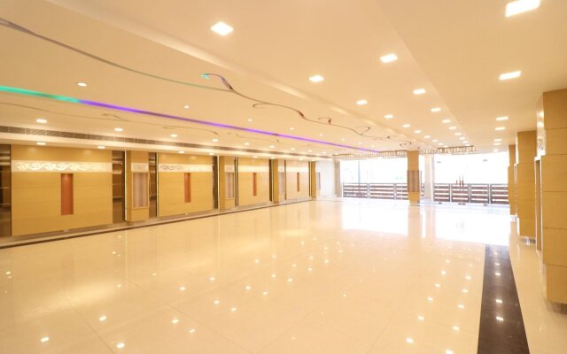 Hotel Avaa Continental By OYO Rooms