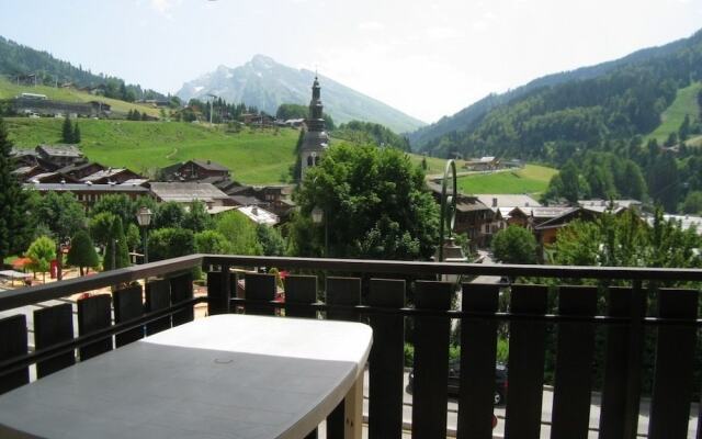 CRYSTAL  La Clusaz  Centre du village