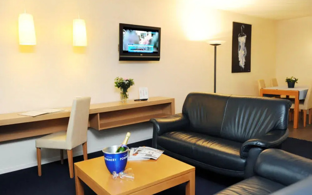 City Inn Luxe Hotel