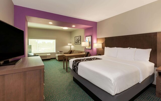 La Quinta Inn & Suites by Wyndham Lafayette Oil Center