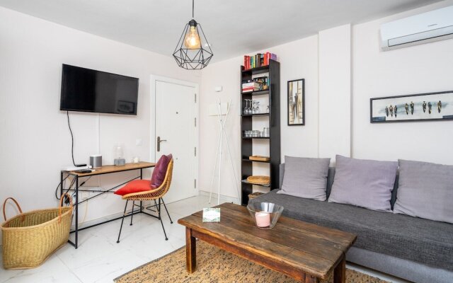 Beachside Penthouse in Los Boliches Ref 126