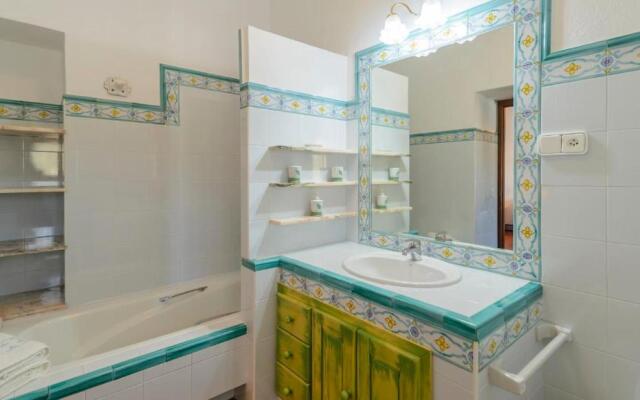 Casa El Torero El Bosque by Ruralidays