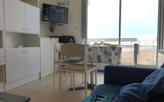 Appartement Saint-Gilles-Croix-de-Vie, 2 pièces, 4 personnes - FR-1-224-40