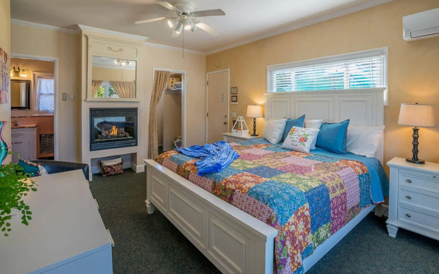 Beach House Inn