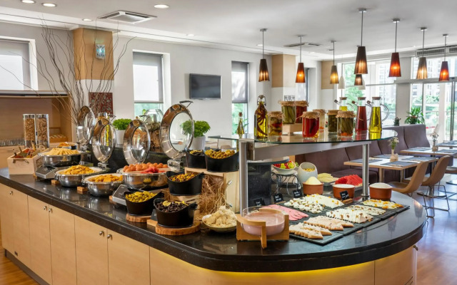 ibis Adana