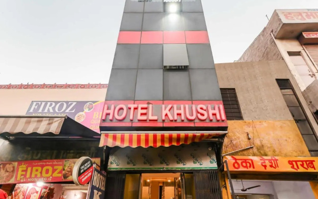 OYO Flagship 80513 Hotel Khushi