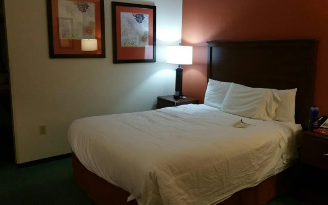 Northwoods Inn & Suites Blackduck