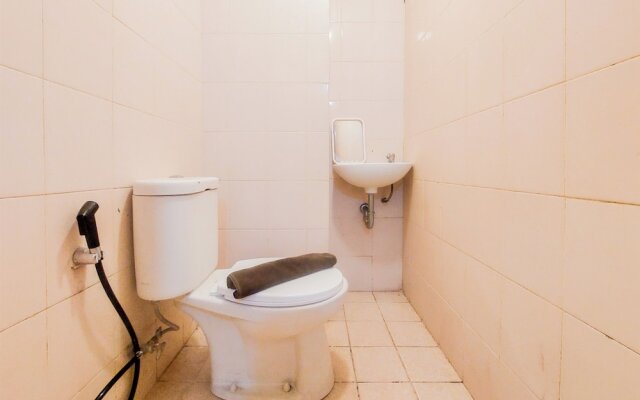 Modern Look 2Br At Serpong Greenview Apartment