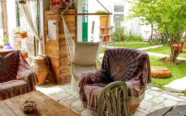 Natural Mystic Hostel