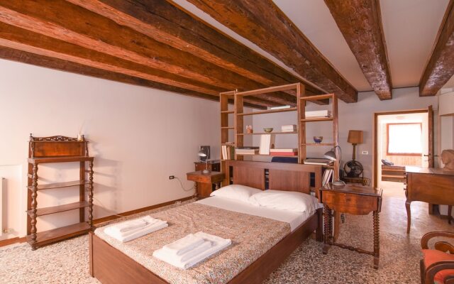 Casa Bello