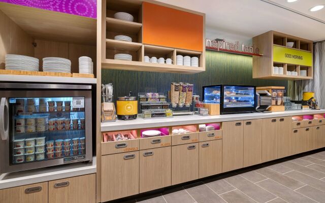 Home2 Suites By Hilton Redding