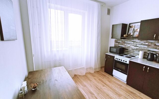 NaNedelka, on the street of the 40th anniversary of the Victory, 184, building 3