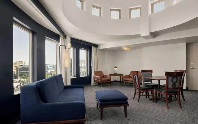 Courtyard by Marriott Halifax Downtown